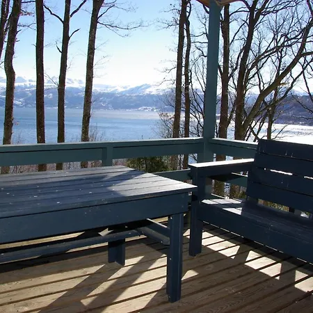 Hardanger Feriesenter Neshagen Chalet *