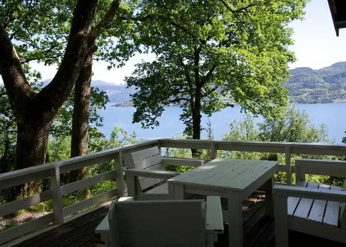 Hardanger Feriesenter Neshagen Chalet *